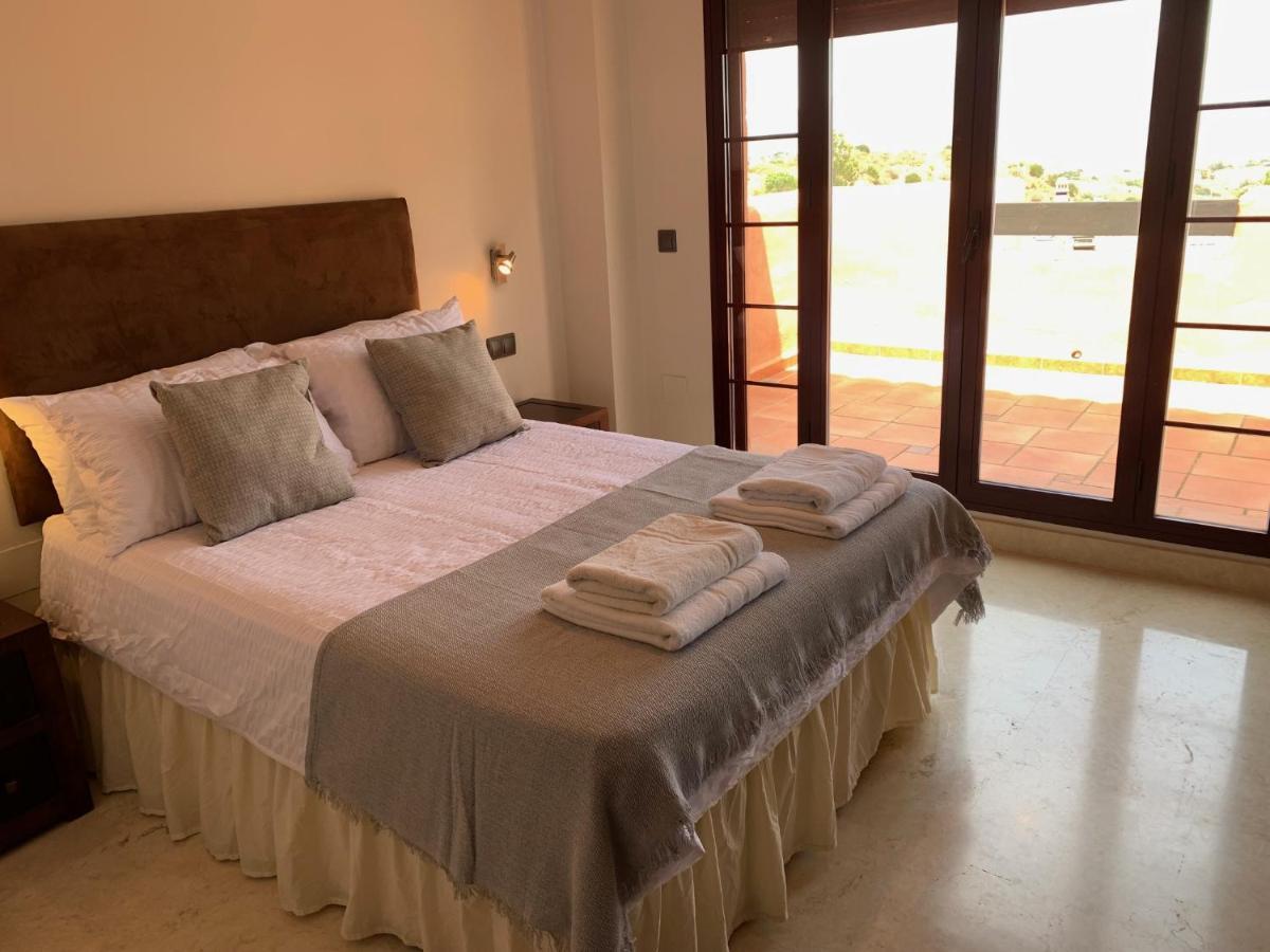 El Soto De Marbella Free Golf-Tennis-Padel-Gym 2 Bedroom Penthouse La Mairena Exterior photo