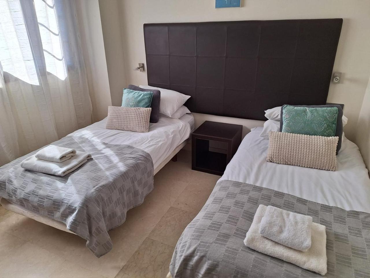 El Soto De Marbella Free Golf-Tennis-Padel-Gym 2 Bedroom Penthouse La Mairena Exterior photo