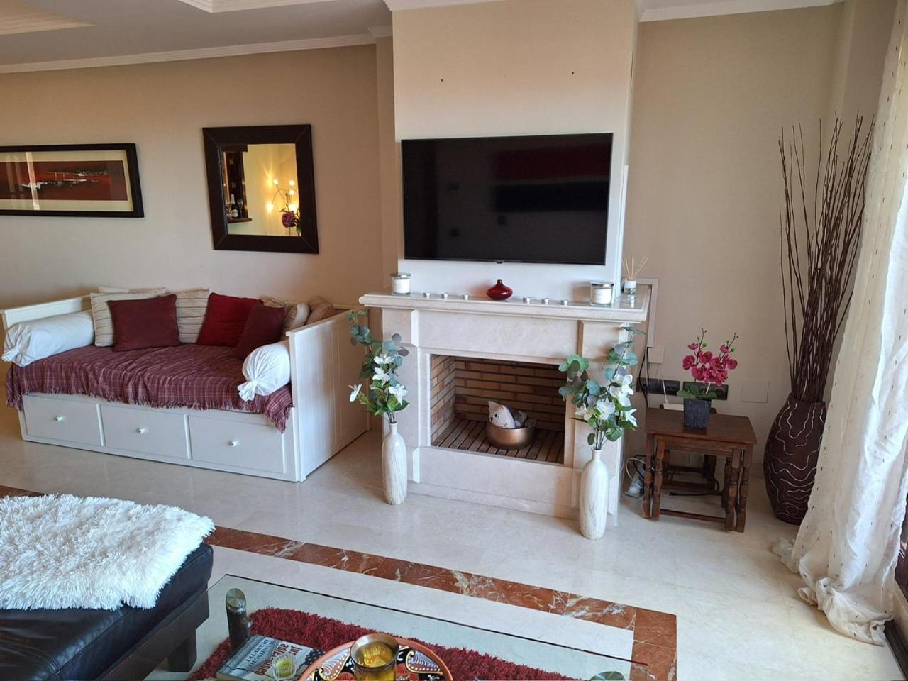 El Soto De Marbella Free Golf-Tennis-Padel-Gym 2 Bedroom Penthouse La Mairena Exterior photo